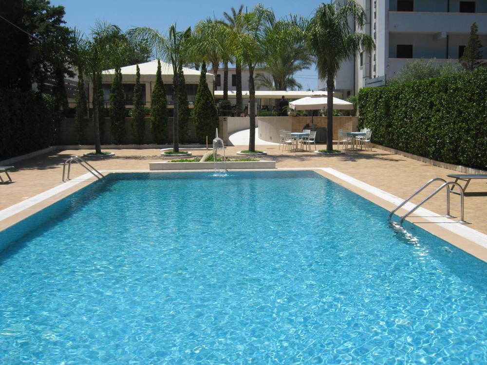 Hotel Costa Azul Balestrate Exteriör bild